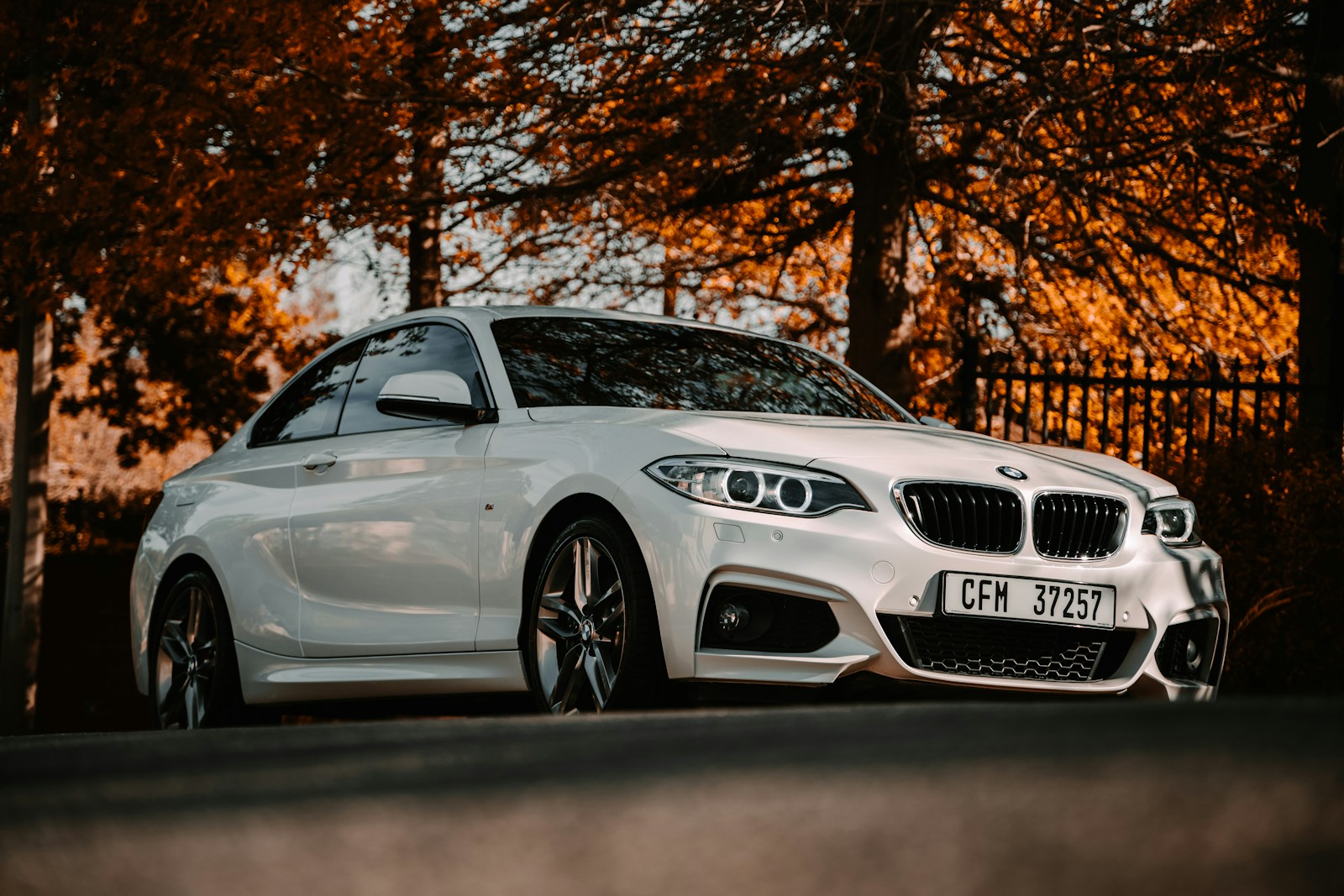 Tout savoir sur la liste des voyants de votre BMW Série 1 et leurs significations